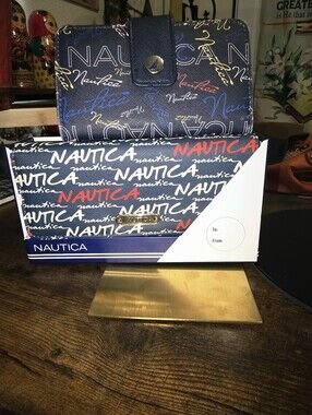 Nautica Wallet Bundle